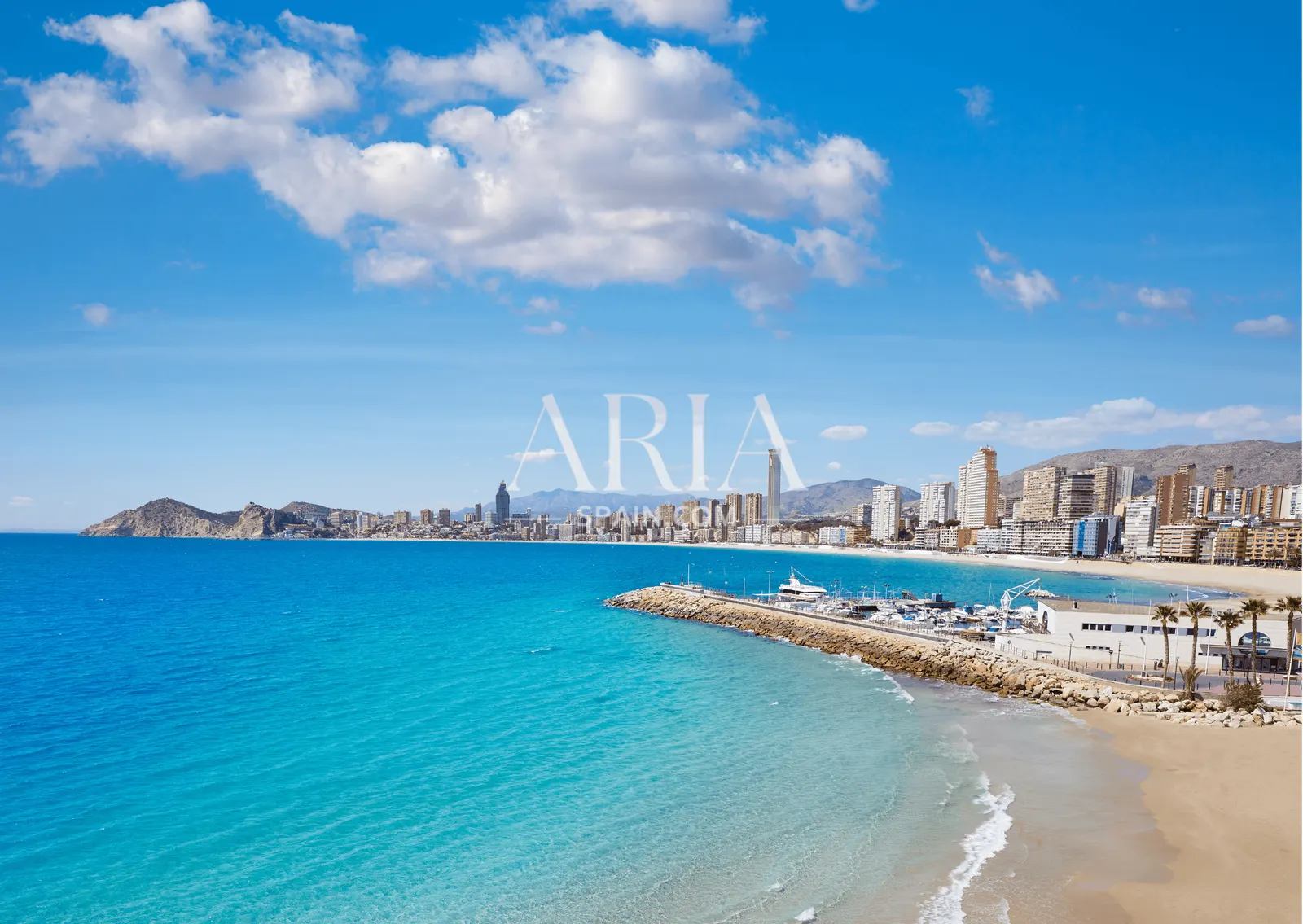 Costa Blanca – miasta, atrakcje i inwestycje w nieruchomości