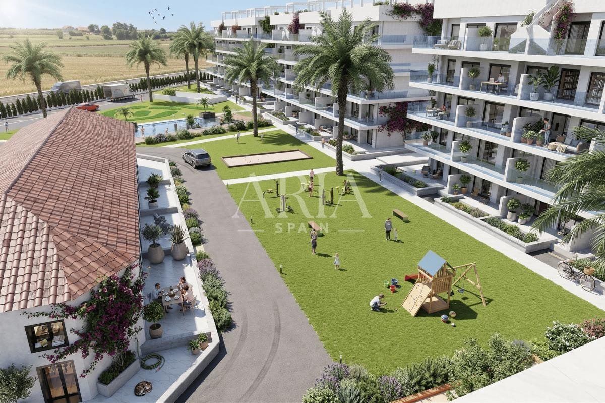 Oasis Garden · Guardamar del Segura, Guardamar del Segura – photo 2