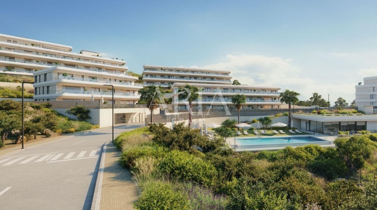 Australy Aures · Estepona