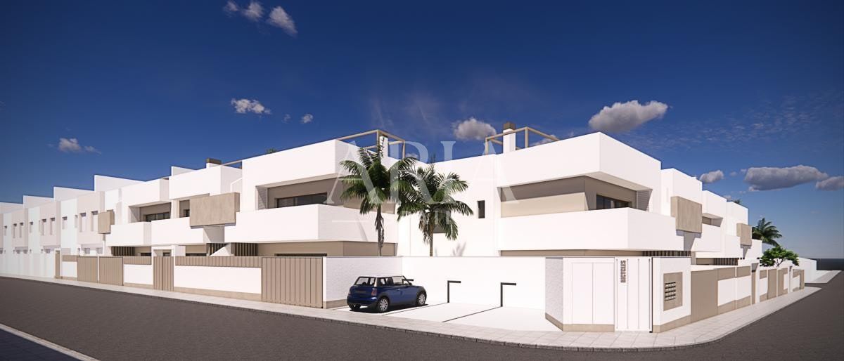 Seven Houses · Pilar de la Horadada