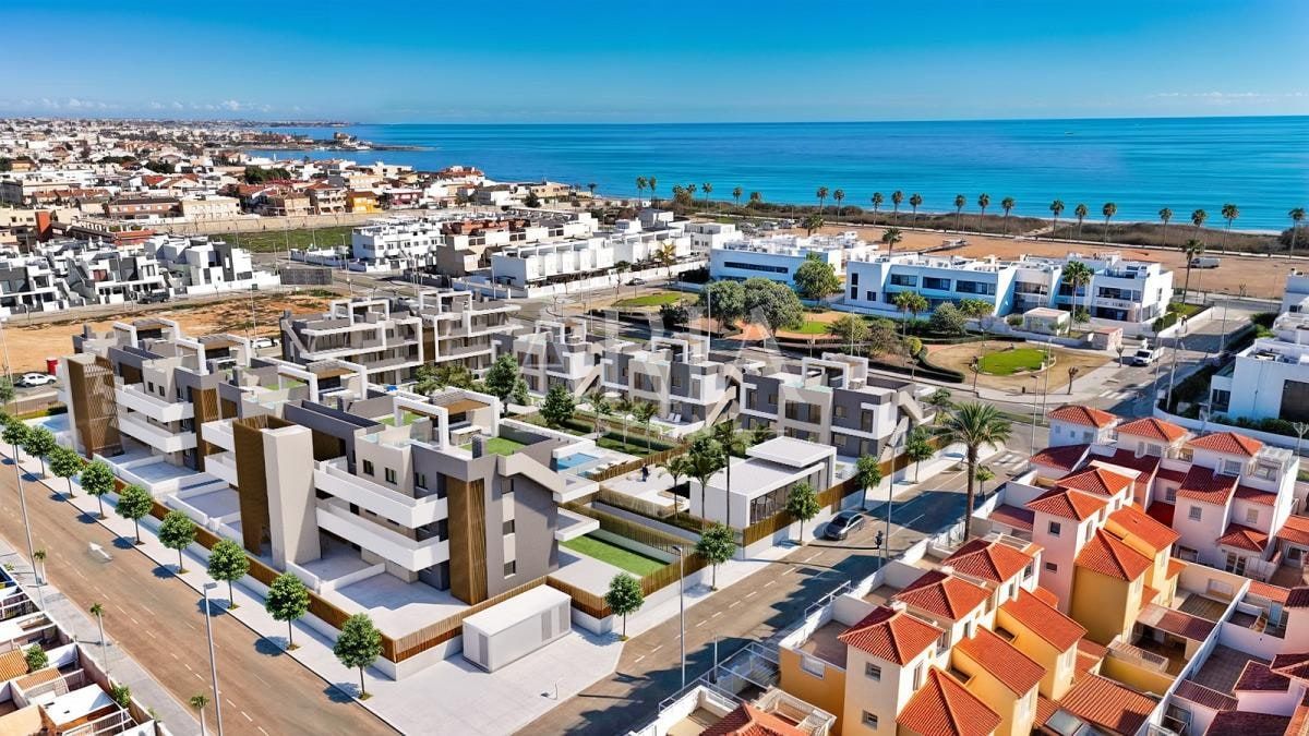 Lamar Higuericas Beach · Pilar de la Horadada